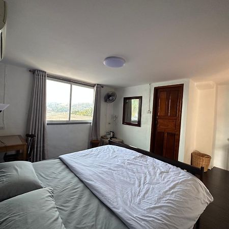 Thadan Guest House Ban Houayxay Exterior foto